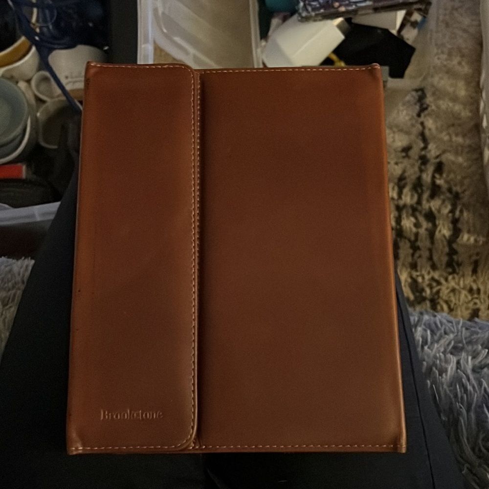 Brookstone Leather Bluetooth Keyboard Pro iPad 2 Tablet
